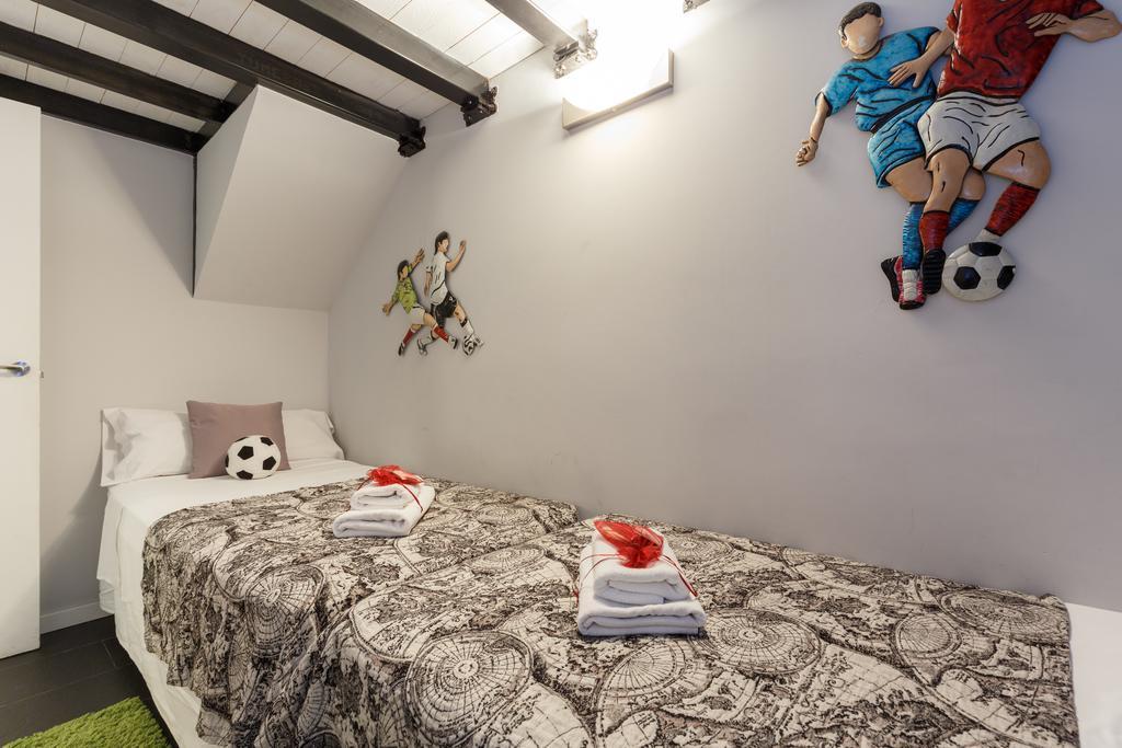 Alcam Futbol Apartment Barcelona Exterior foto