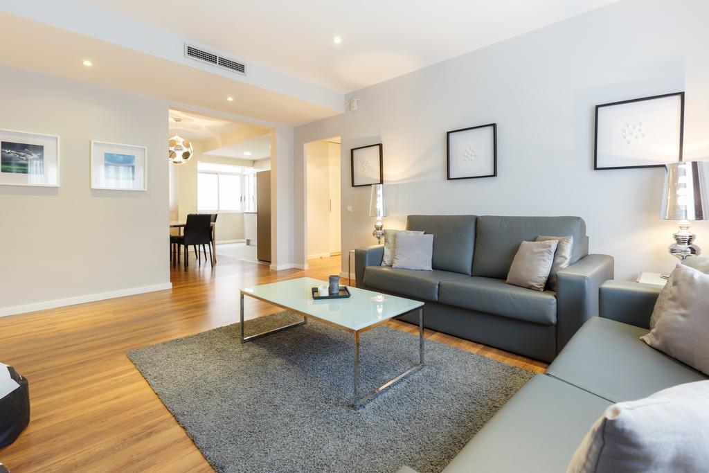 Alcam Futbol Apartment Barcelona Exterior foto