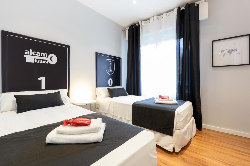 Alcam Futbol Apartment Barcelona Exterior foto